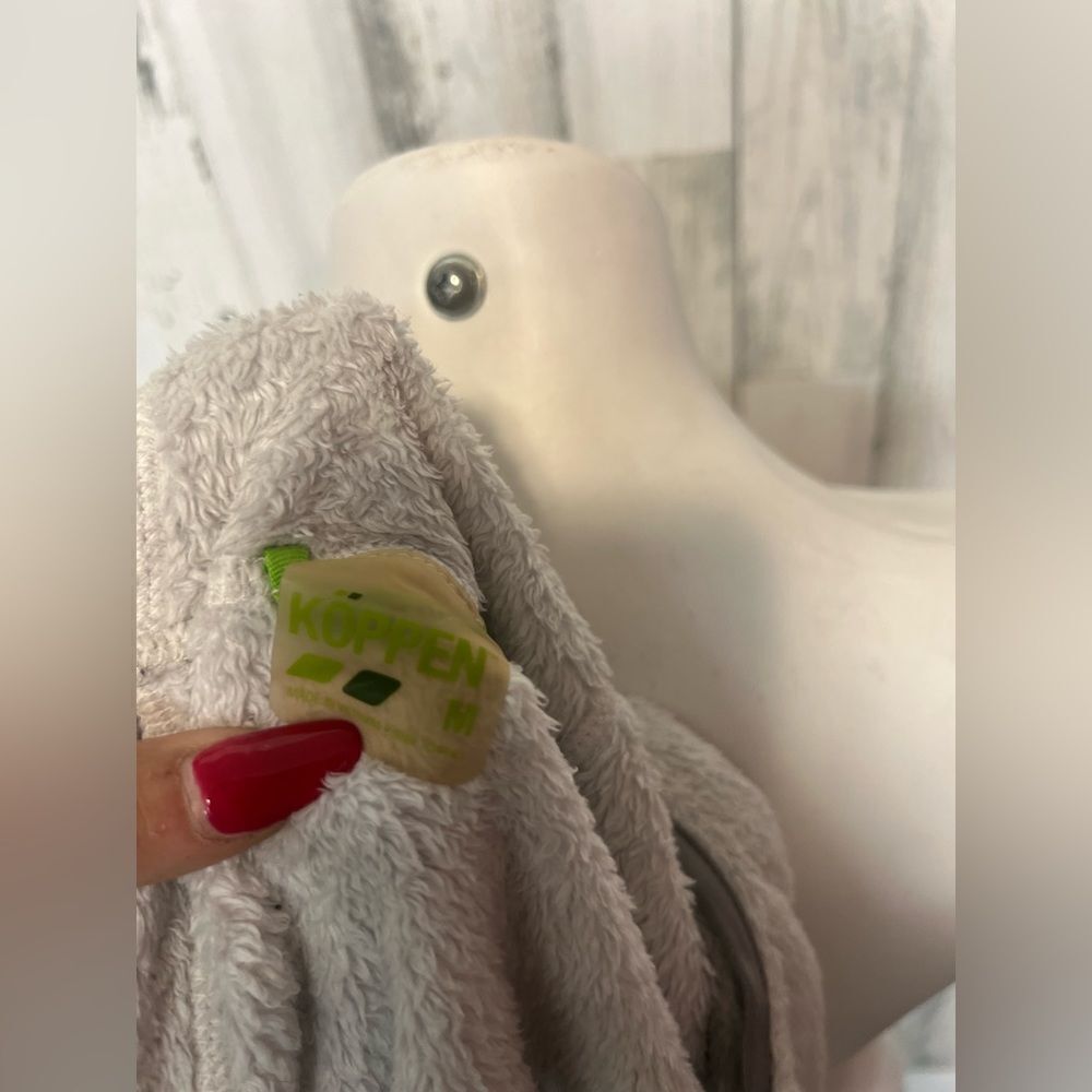 Jacket   - Picture 2 of 5